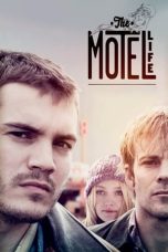 Nonton film The Motel Life (2012) Nonton film The Motel Life (2012)