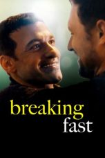 Nonton film Breaking Fast (2020) Nonton film Breaking Fast (2020)