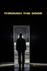 Nonton film Through the Door (2024)